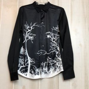NWT Youth XXL No ID shirt